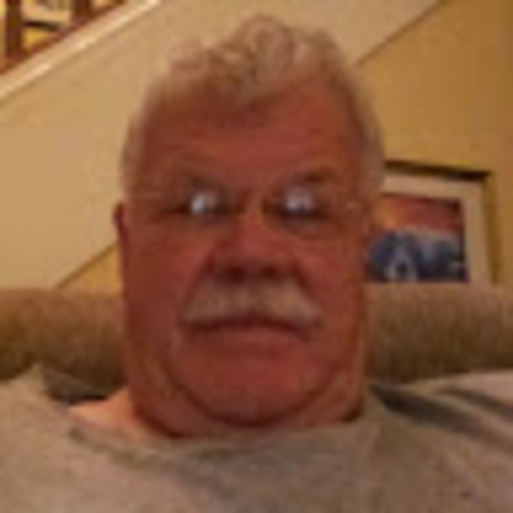 Meet your Posher, Clint